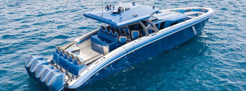Slide: The Image of Midnight Express 52 Vitesse 2026 - 1