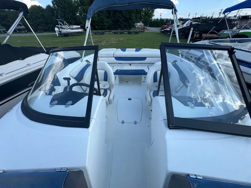 Slide: The Image of Tahoe 500TS 2017 - 23