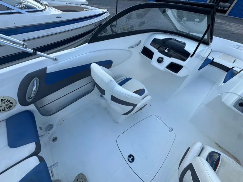 Slide: The Image of Tahoe 500TS 2017 - 14