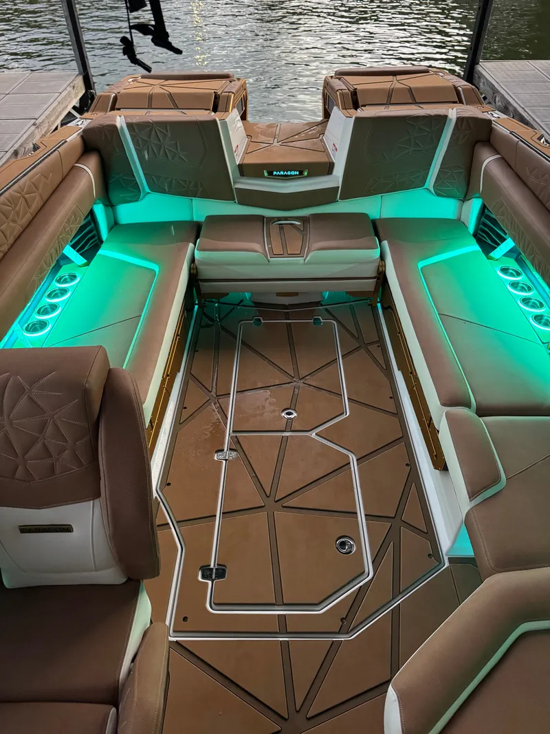 Slide: The Image of Nautique Super Air Nautique G25 Paragon 2026 - 6