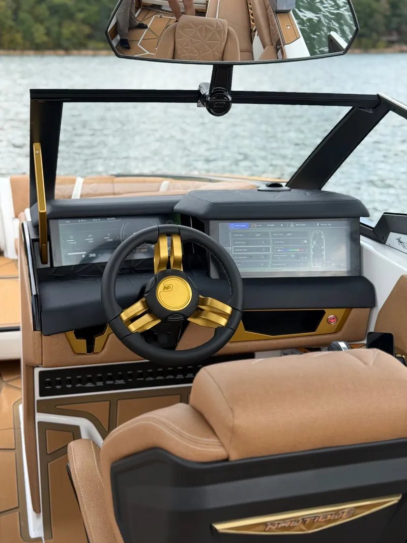 Slide: The Image of Nautique Super Air Nautique G25 Paragon 2026 - 14