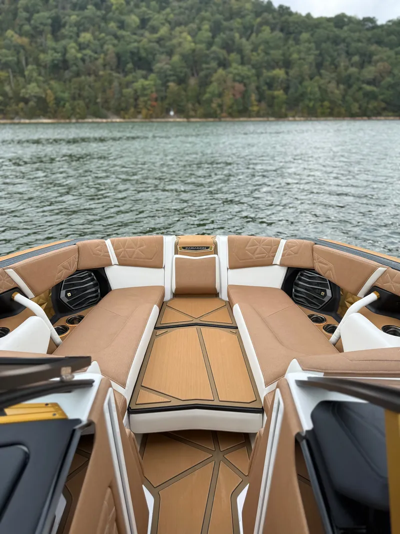 Slide: The Image of Nautique Super Air Nautique G25 Paragon 2026 - 11