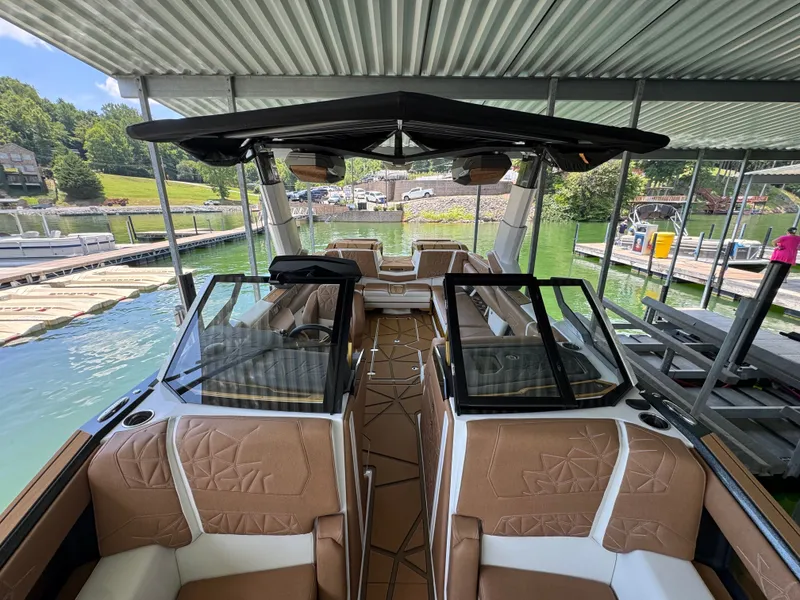 Slide: The Image of Nautique Super Air Nautique G25 Paragon 2026 - 58