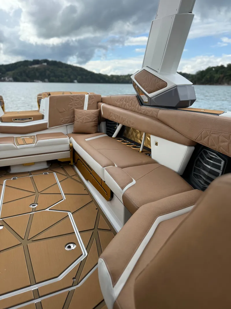 Slide: The Image of Nautique Super Air Nautique G25 Paragon 2026 - 13