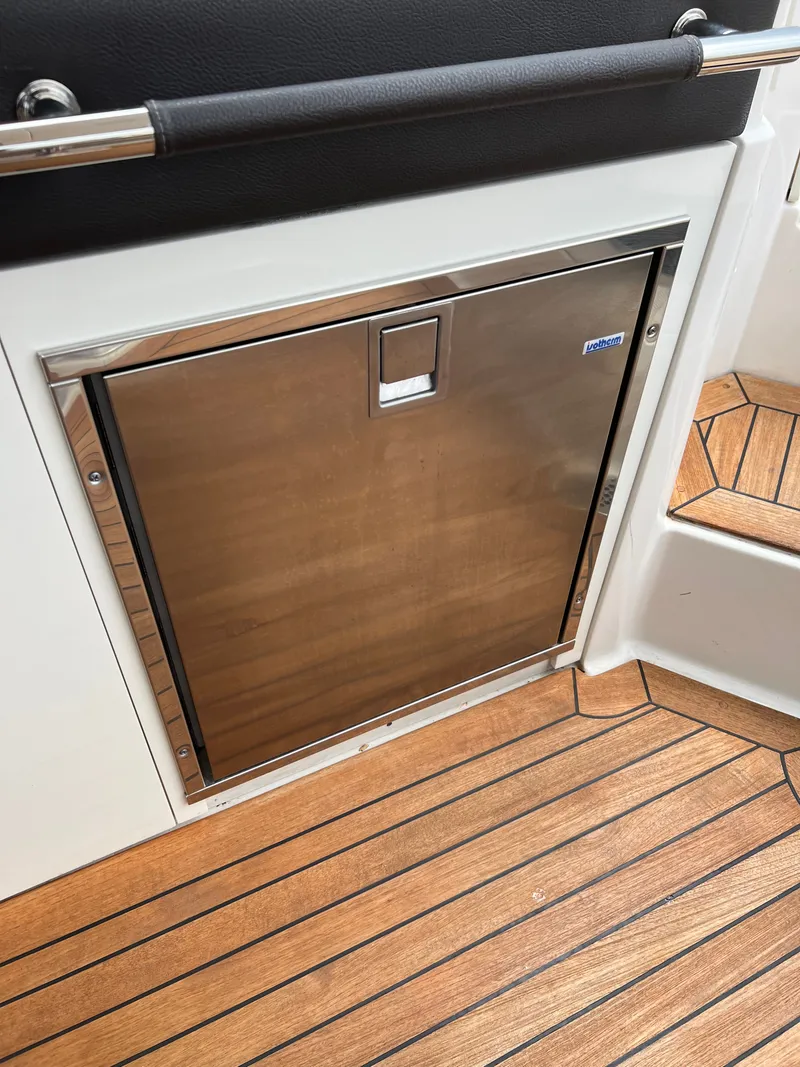 Slide: The Image of Refrigerator - 14
