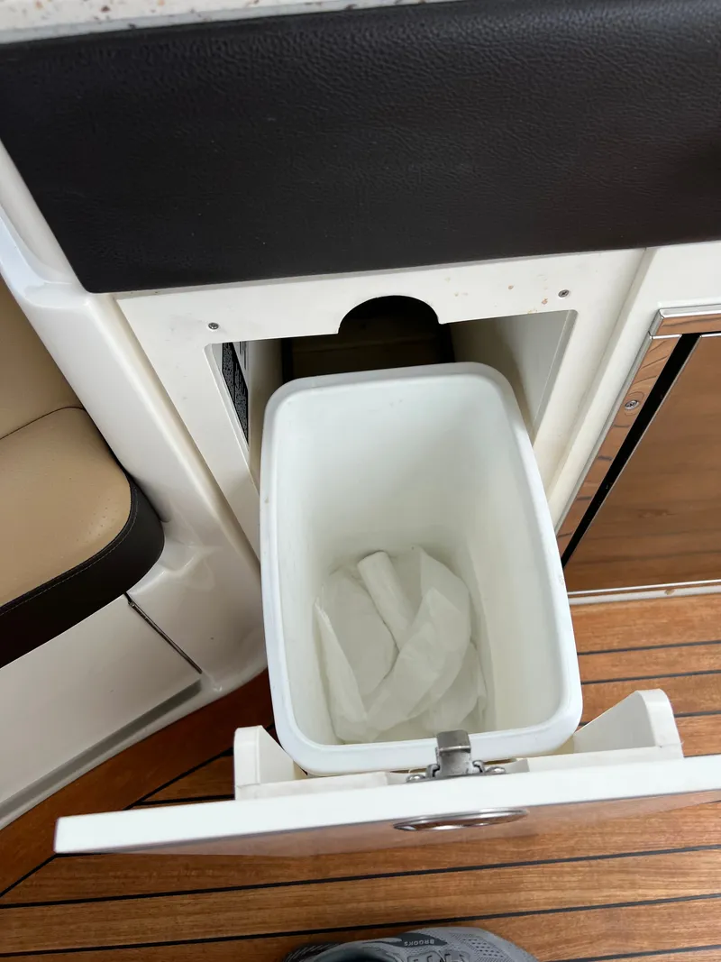 Slide: The Image of Trash can - 17