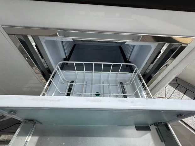 Slide: The Image of Refrigerator - 48