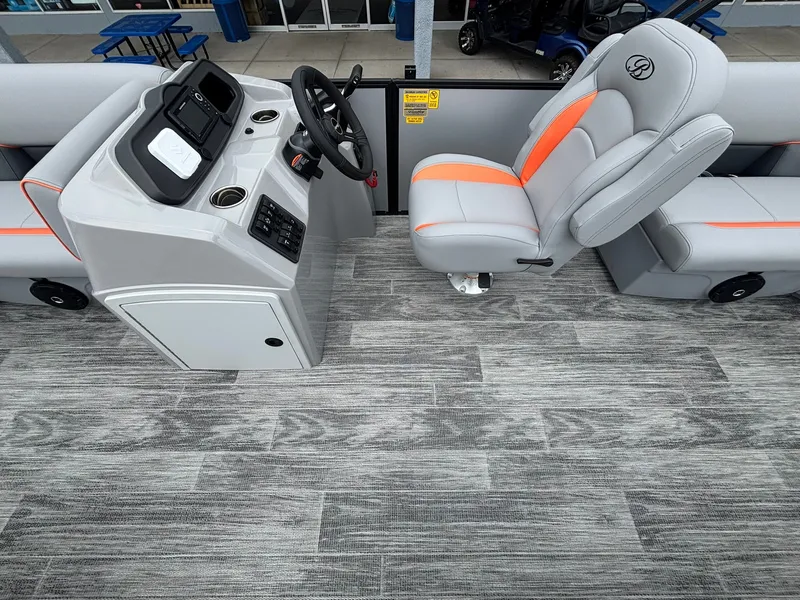 Slide: The Image of Bentley Pontoons 223 Bolt 2027 - 17