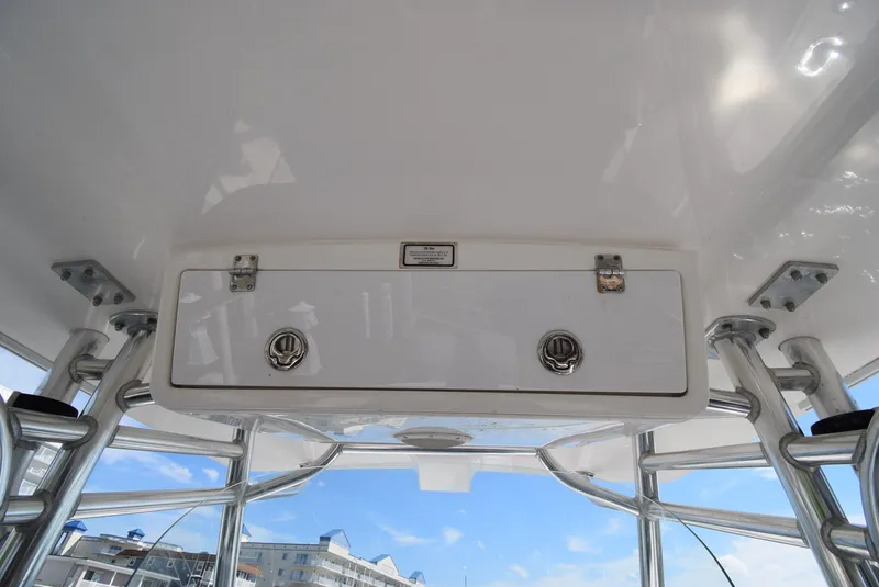Slide: The Image of Regulator Marine 28 Forward Seating 2012 - 15