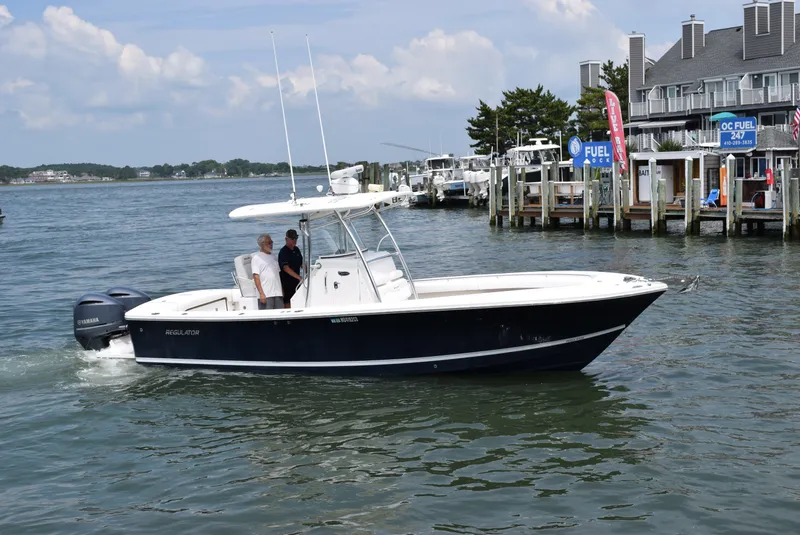 Slide: The Image of Regulator Marine 28 Forward Seating 2012 - 4