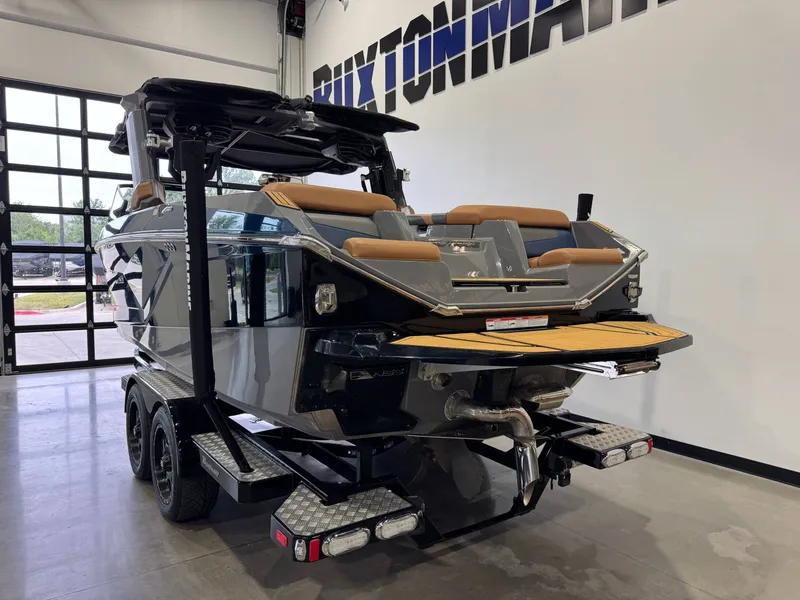 Slide: The Image of Nautique Super Air Nautique G23 2023 - 5