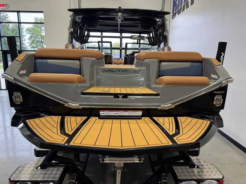 Slide: The Image of Nautique Super Air Nautique G23 2023 - 8