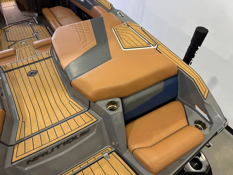 Slide: The Image of Nautique Super Air Nautique G23 2023 - 11