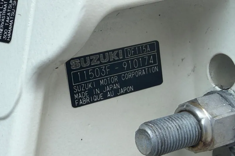 Slide: The Image of Close-up of Suzuki motor label on 2019 Sea Born SV19 Bay boat. - 58