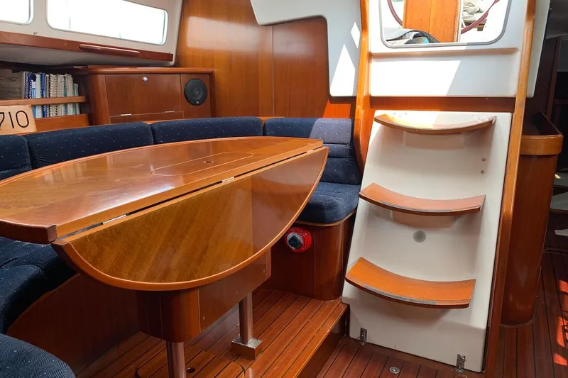 Slide: The Image of Beneteau Oceanis 40 CC 1996 - 8