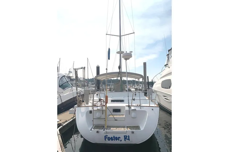 Slide: The Image of Stern view of Tinker Toy, showing swim platform and walk-thru transom - 75