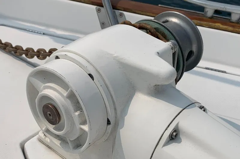 Slide: The Image of Close-up of a winch on a 1990 Beneteau Oceanis 390 sailboat deck. - 65