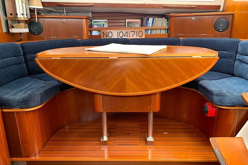 Slide: The Image of Beneteau Oceanis 40 CC 1996 - 5