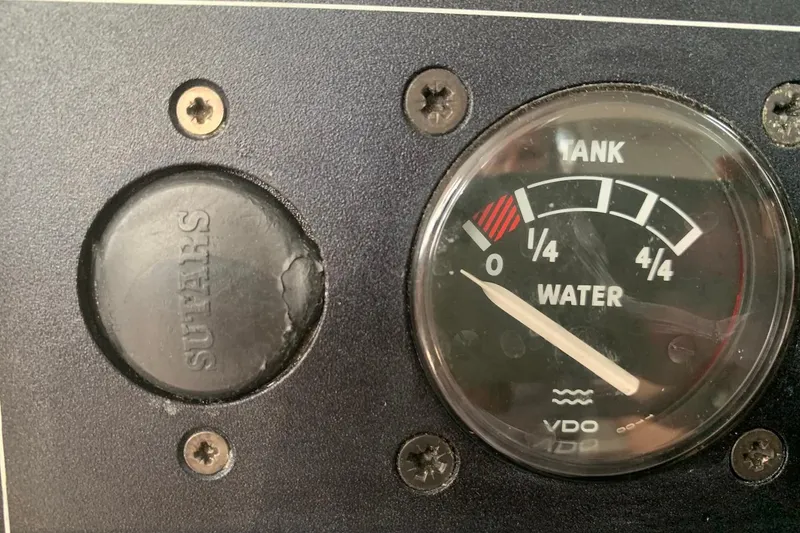 Slide: The Image of Water tank gauge tests both tanks - 47
