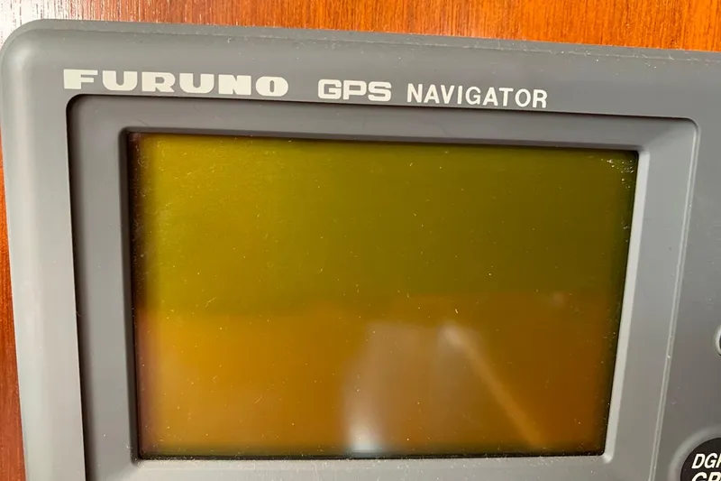 Slide: The Image of Furuno GPS Navigator - 40