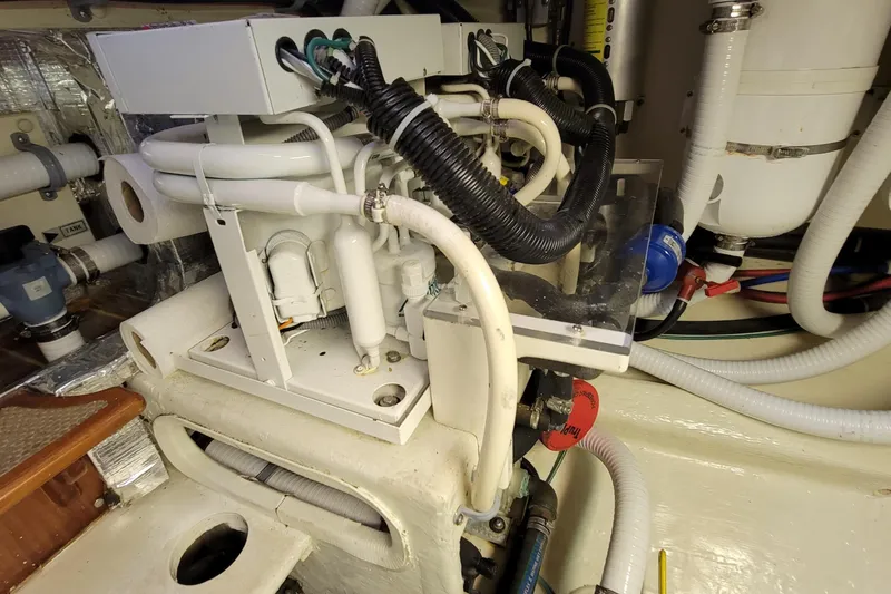 Slide: The Image of Pacific Seacraft 38T Fast Trawler 2003 - 75