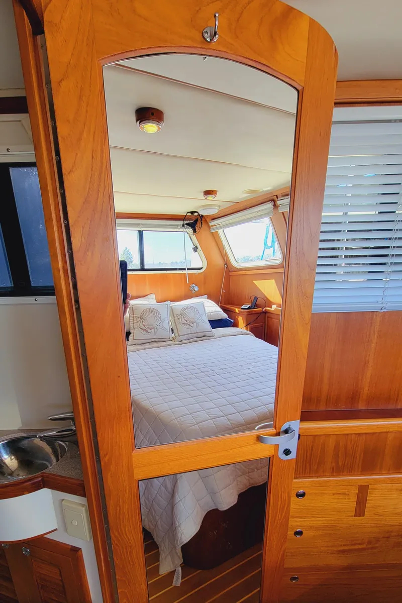 Slide: The Image of Pacific Seacraft 38T Fast Trawler 2003 - 59