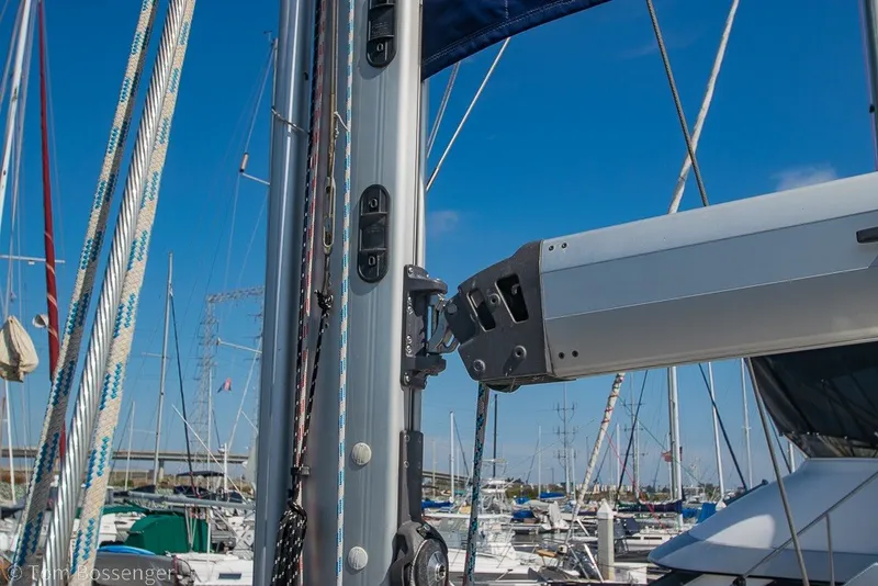 Slide: The Image of Hunter 50 Center Cockpit 2009 sailboat mast and rigging in a marina setting. - 75