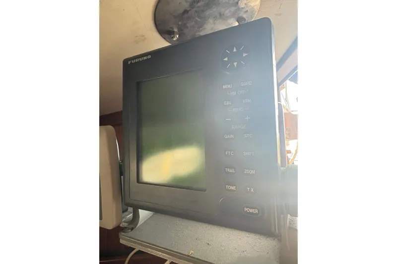 Slide: The Image of Furuno marine radar display on a 1977 Tayana 37 Cutter sailboat. - 10