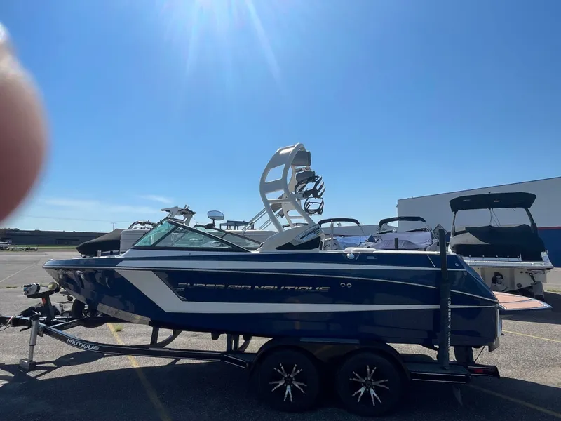 Slide: The Image of Nautique Super Air Nautique 210 2016 - 4