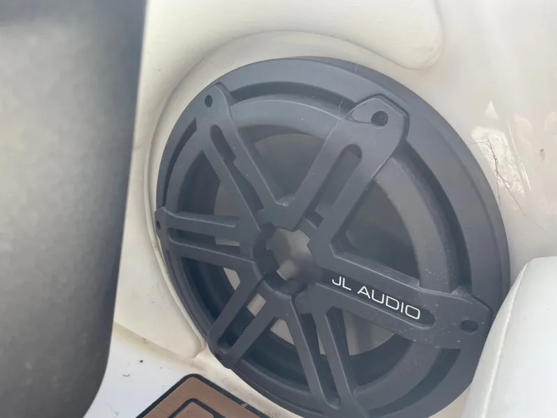 Slide: The Image of Nautique Super Air Nautique 210 2016 - 23