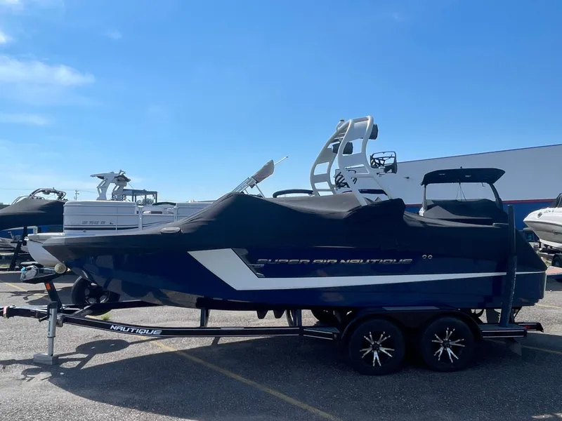 Slide: The Image of Nautique Super Air Nautique 210 2016 - 48