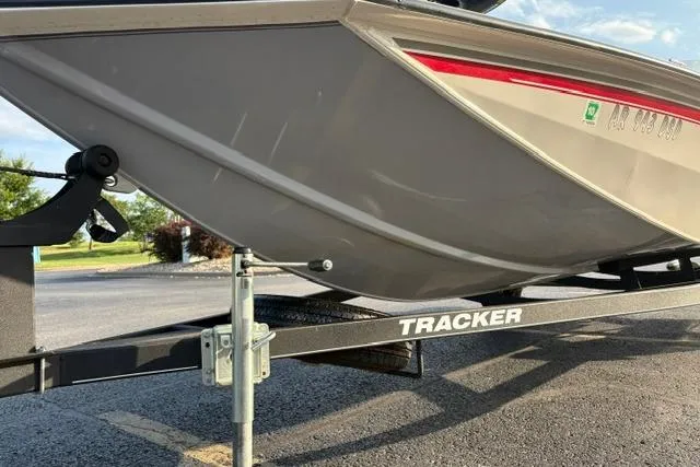 Slide: The Image of 2018 Tracker Pro Team 195 TXW boat on trailer, close-up view. - 8