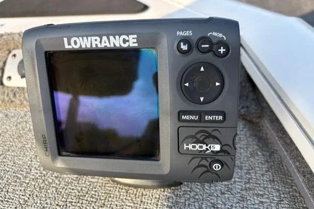 Slide: The Image of Lowrance Hook 5 fish finder on 2018 Tracker Pro Team 195 TXW boat. - 47