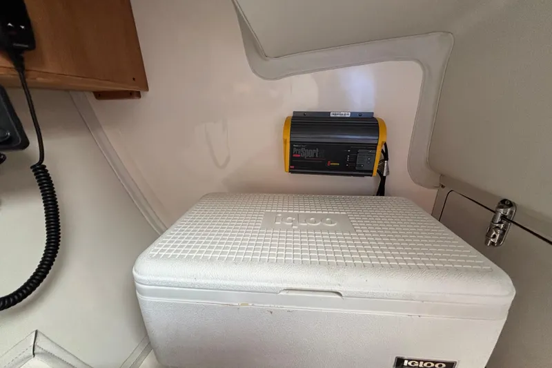Slide: The Image of Interior of 2006 J Boats J/100 with Igloo cooler and ProSport charger. - 34