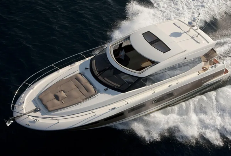 Slide: The Image of Manufacturer Provided Image: Prestige 500 S 2013 yacht cruising on open water. - 4