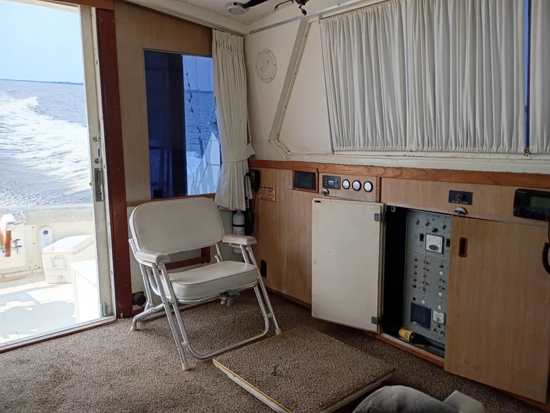 Slide: The Image of Bertram 42 Sport Fisherman 1978 - 38