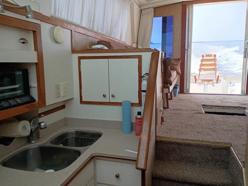 Slide: The Image of Bertram 42 Sport Fisherman 1978 - 36