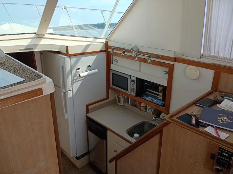 Slide: The Image of Bertram 42 Sport Fisherman 1978 - 29