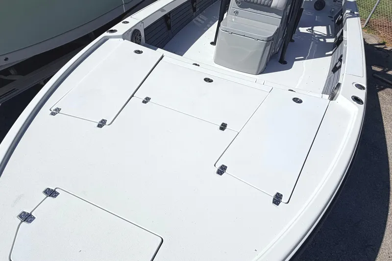 Slide: The Image of Pathfinder 2500 Hybrid 2026: Spacious deck with multiple storage compartments and seating area. - 5