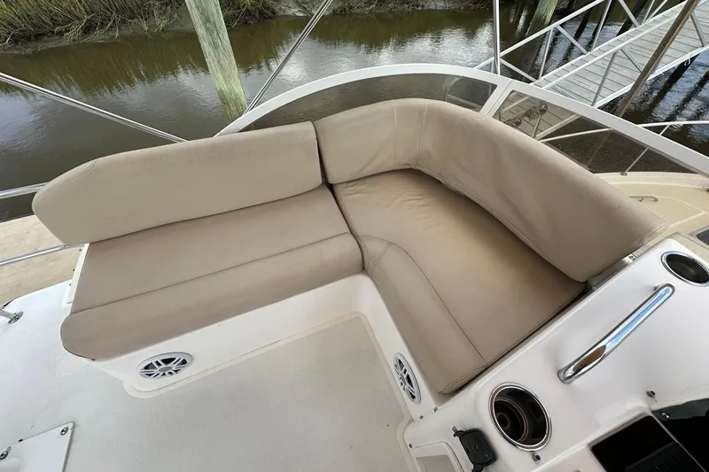 Slide: The Image of Beige seating area on 2007 True North 38 Heritage boat deck. - 42