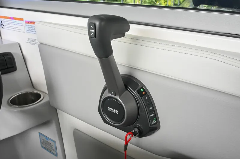 Slide: The Image of Throttle control of 2025 Regal 28 Express boat with Volvo Penta system. - 30