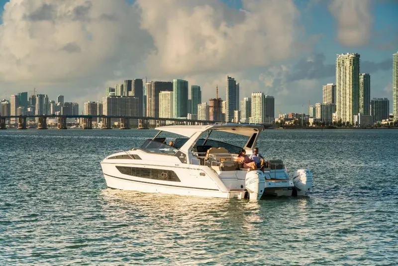 Slide: The Image of 2023-Aquila-36-Sport-MarineMax - 19