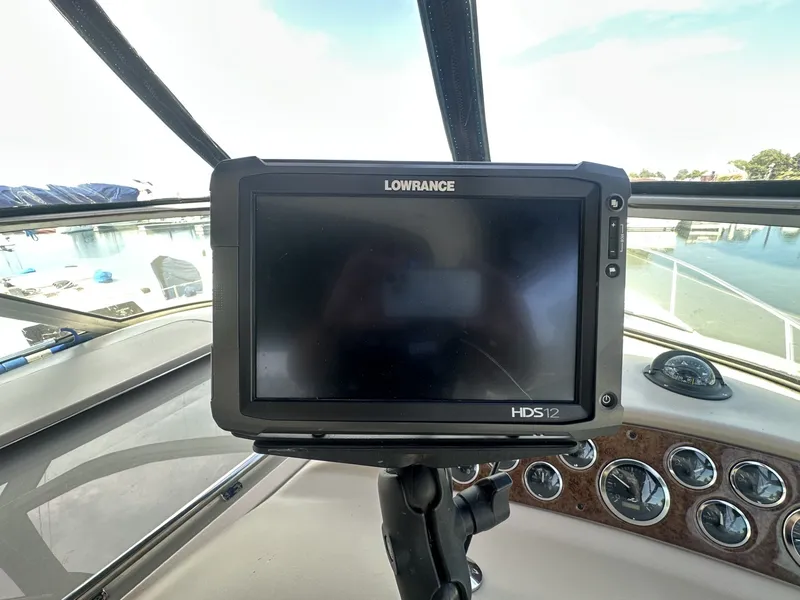 Slide: The Image of Sea Ray Sundancer 310 2002 - 14