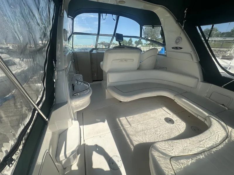 Slide: The Image of Sea Ray Sundancer 310 2002 - 5