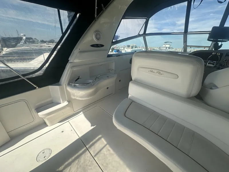Slide: The Image of Sea Ray Sundancer 310 2002 - 7