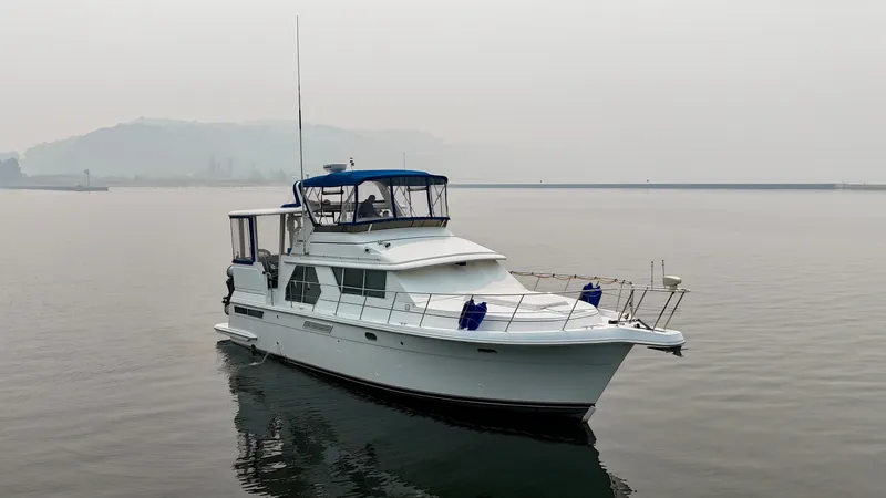 Slide: The Image of Carver Yachts 445 Aft Cabin Motor Yacht 1997 - 59