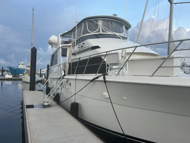 Slide: The Image of BOW VIEW LOOKING AFT TO FACTORY HARD TOP!! - 6