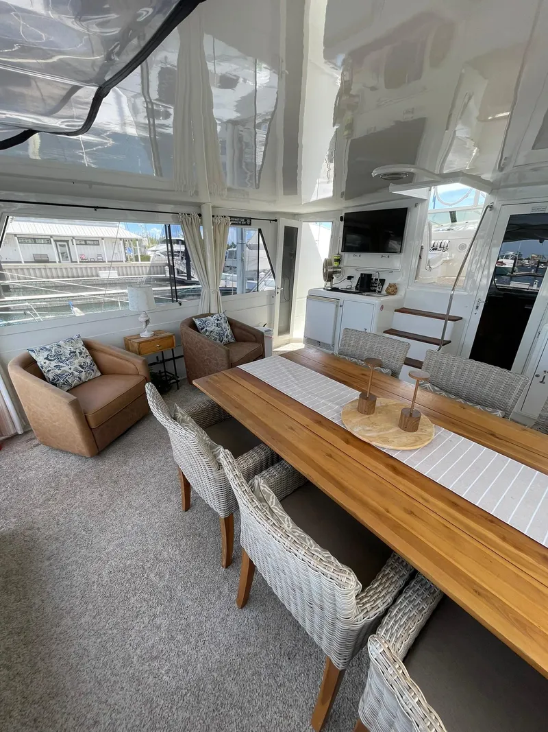 Slide: The Image of Hatteras 52 Motor Yacht 1995 - 57