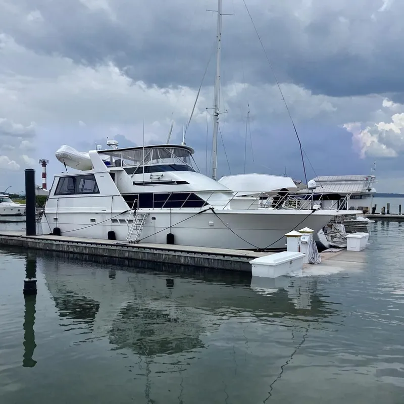 Slide: The Image of 1995 HATTERAS 52 MOTOR YACHT - 1