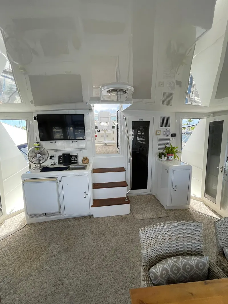Slide: The Image of Hatteras 52 Motor Yacht 1995 - 64
